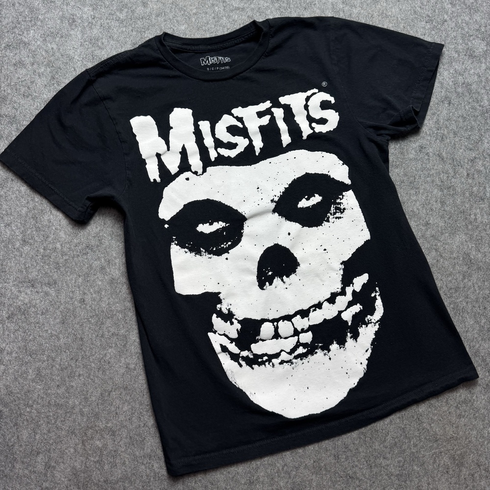 Misfits Shirt Mens Small Black Skull Logo Graphic Punk Rock Band Tee Music